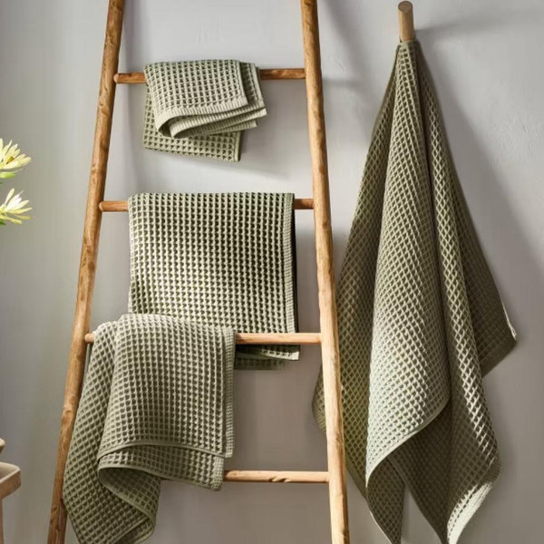 Waffle Bath Towel Olive Sage - Casaluna™