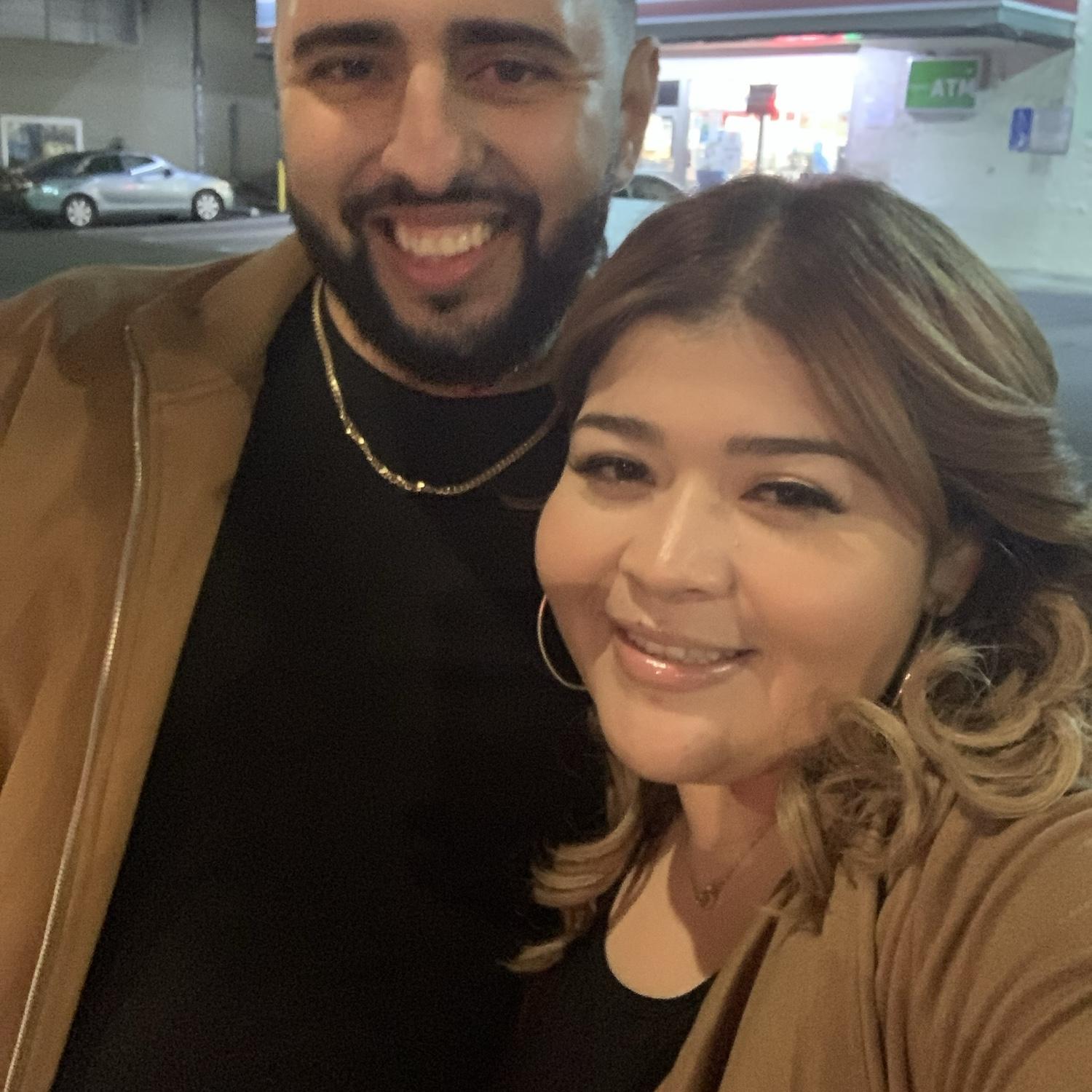 Our first date we showed up in matching outfits. 🤎