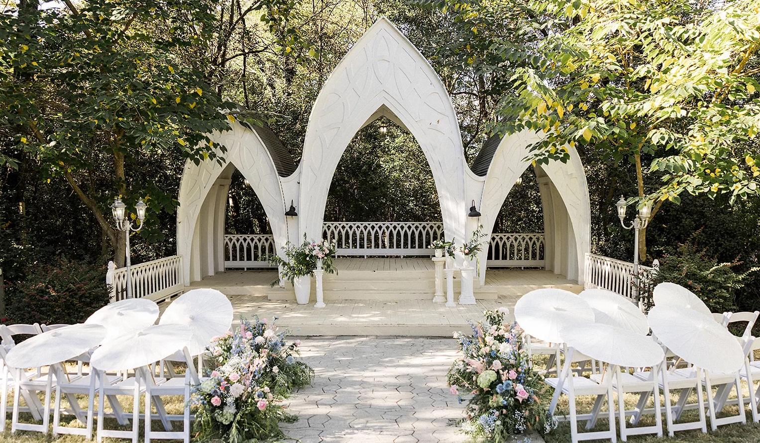 The Wedding Website of Daisha Strobridge and Michael Ekpo