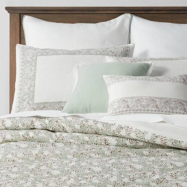 Queen 8pc Richland Floral 8pc Comforter Set Green - Threshold™