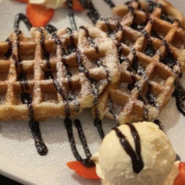 Breakfast at Bleecker Street Cafe Bar in Dublin