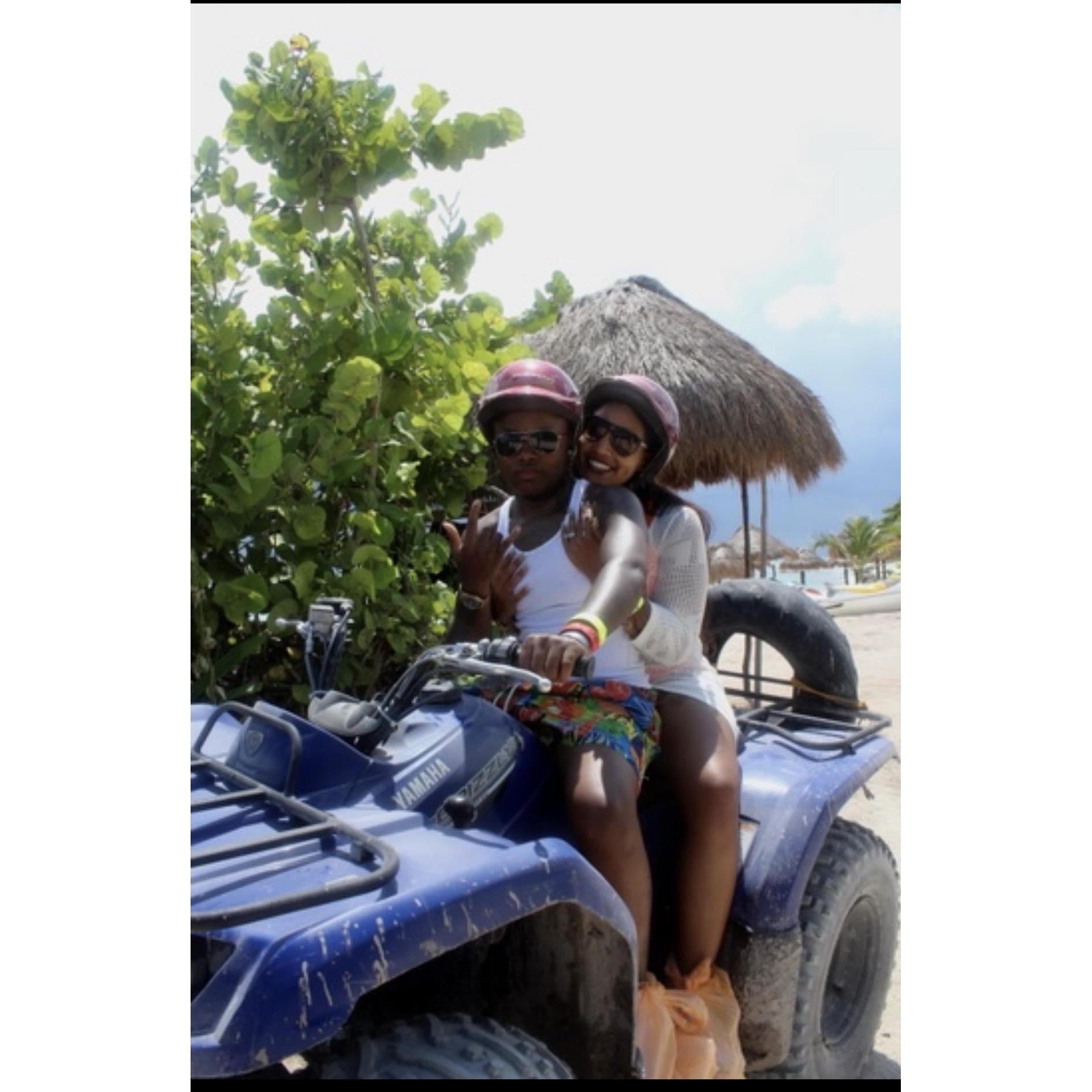 Cancun Mexico 🇲🇽 our FIRST out of the country trip together.!