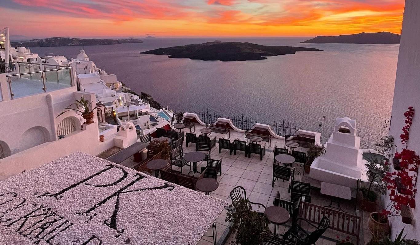 The Wedding Website of Tyler Hallinan and Ashley Fusco