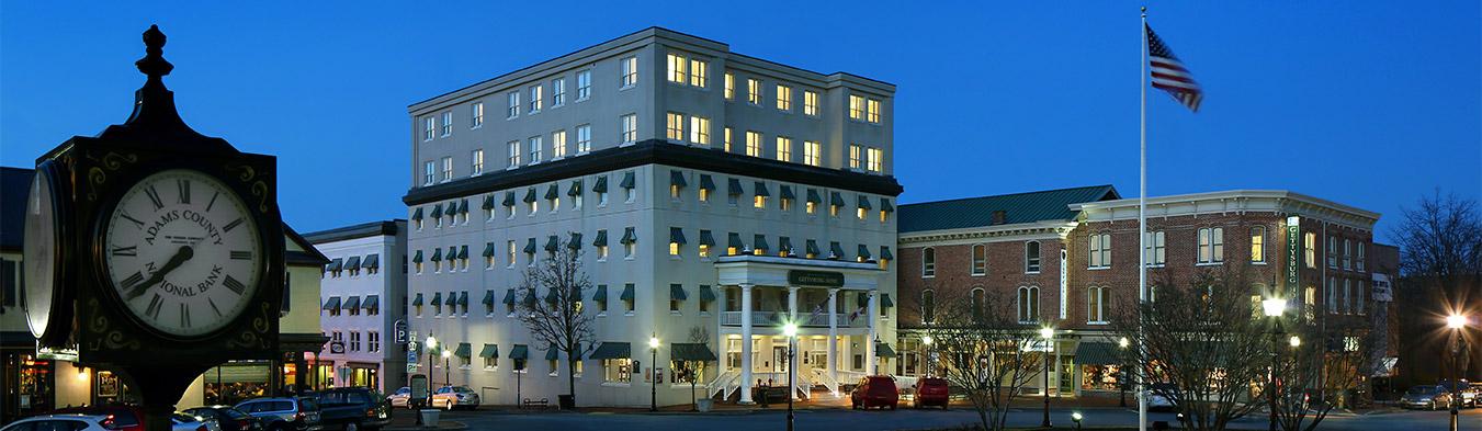 The Wedding Website of Cierra O’Keefe and Justin Derato