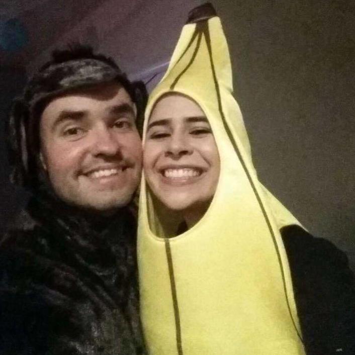 Monkey Omar and Banana Steph