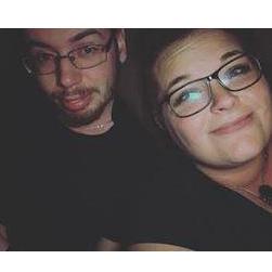 he Loves me i promise