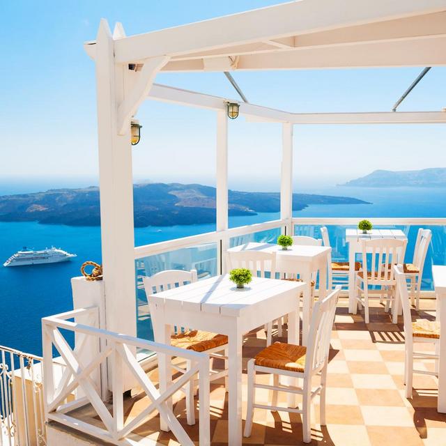 Lunch in Santorini