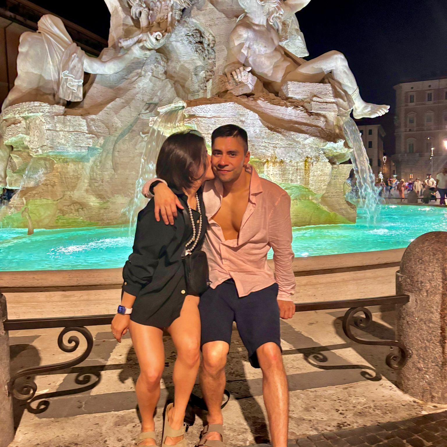 She loves photos with a kiss