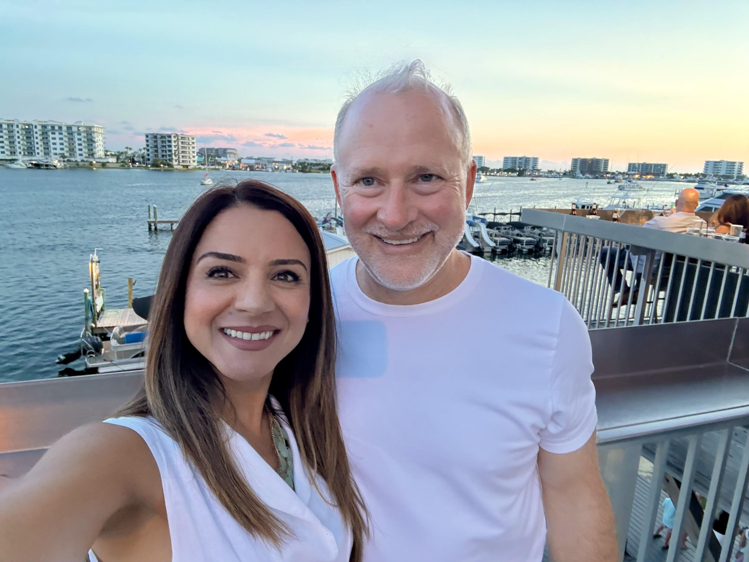The Wedding Website of Robert Gerard Buehler and Aileana Liseth Navarro
