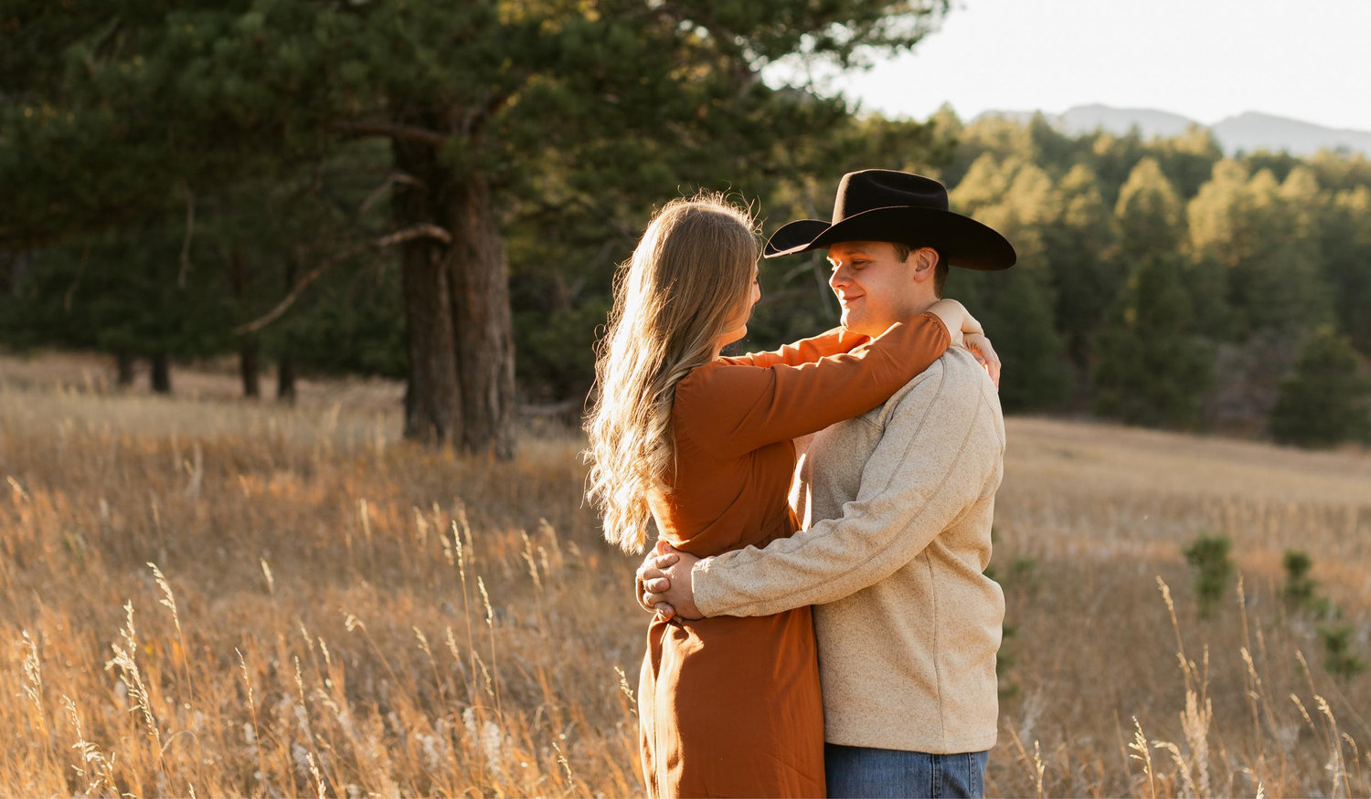 The Wedding Website of Emma Holly and Jordan Hart