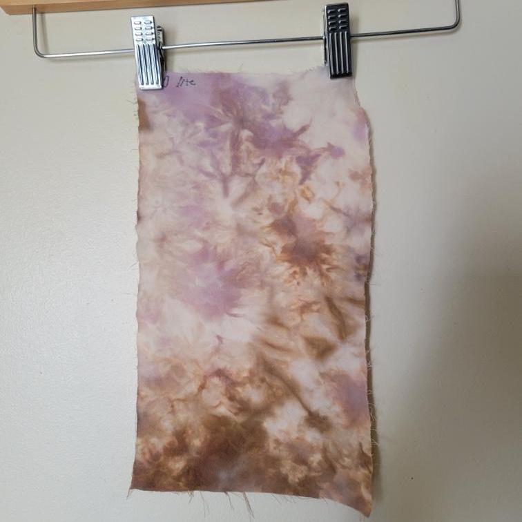 Me being the against the grain person I am, of course I’m having my wedding dress custom ice dyed!