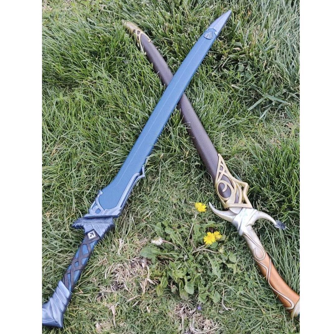 Friendship swords to celebrate 10 years of friendship