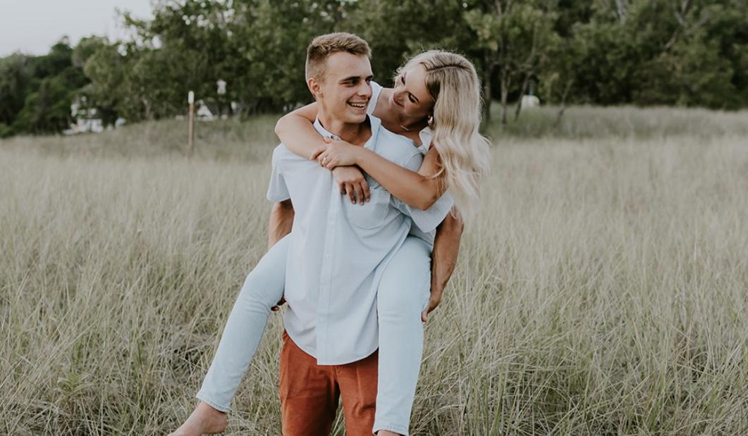 The Wedding Website of Paige heemstra and Jonny Schelhaas