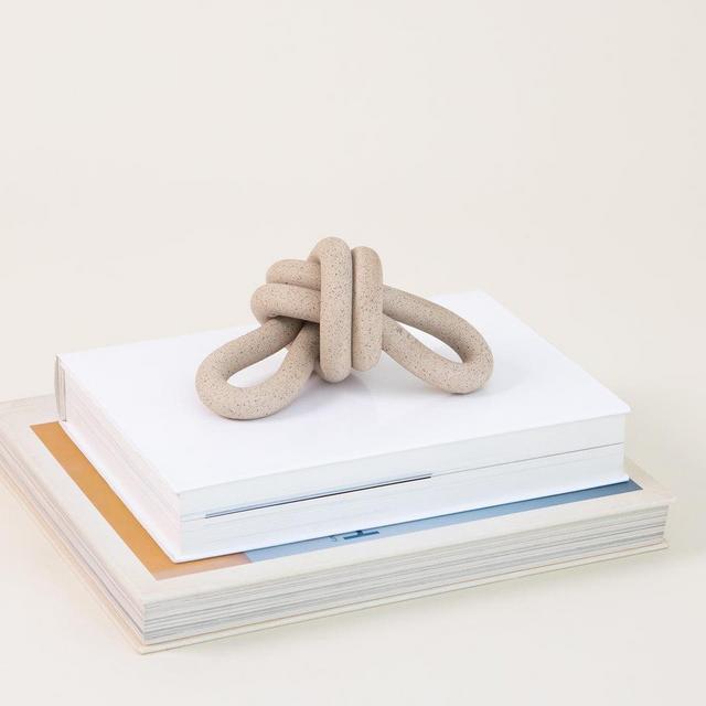 Double Loop Knot, Speckled