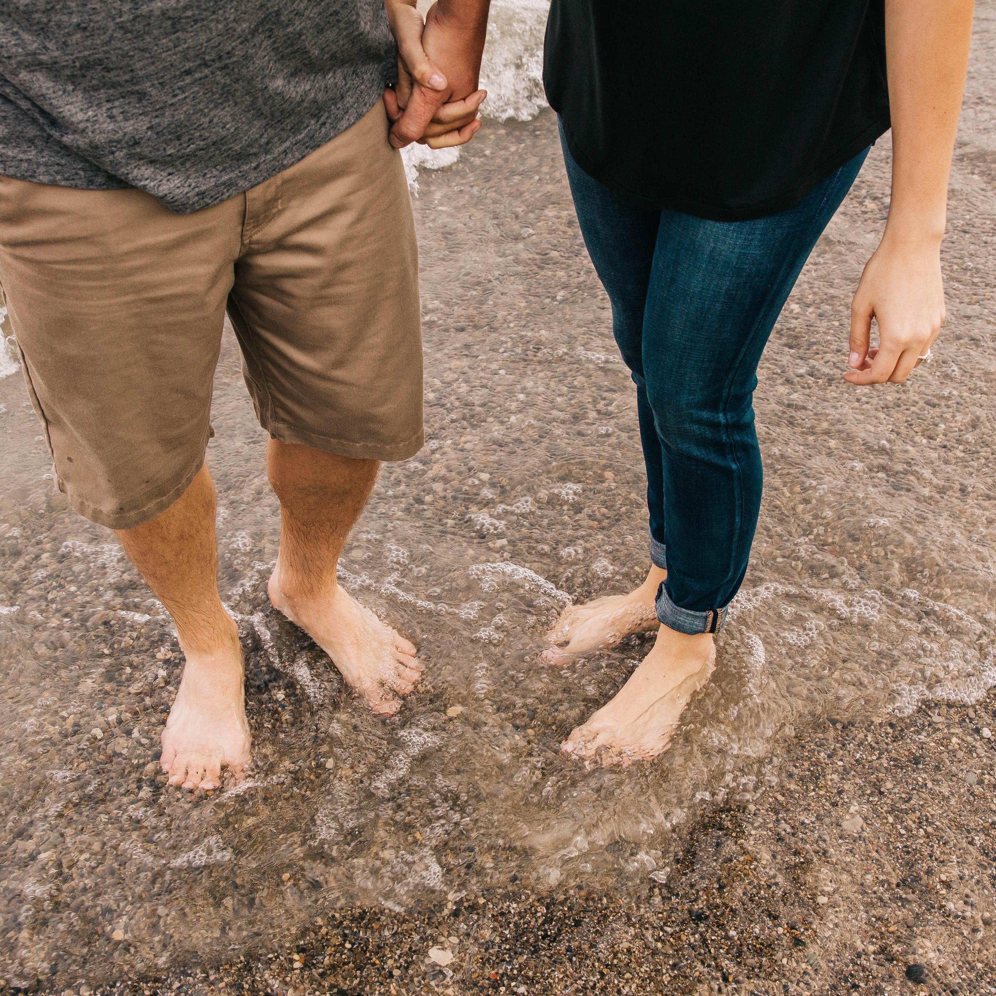 Engagement Pictures!  (photo credit: Jenna Parr Photography)