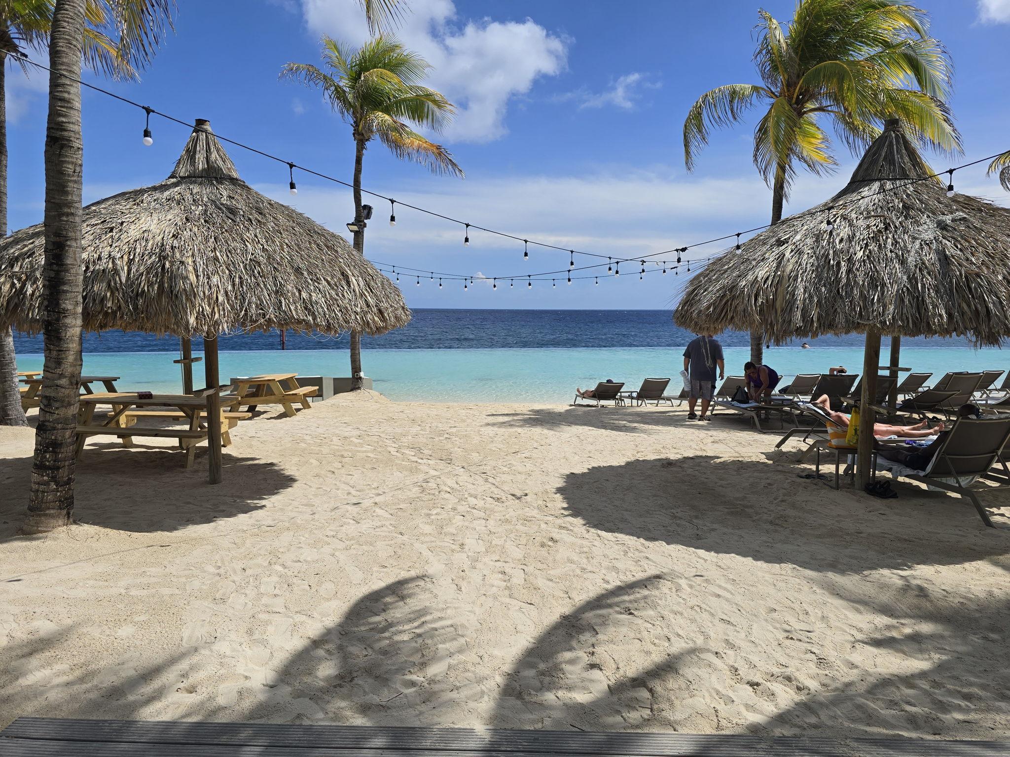 The Wedding Website of Angela Jones and Jaracus Copes