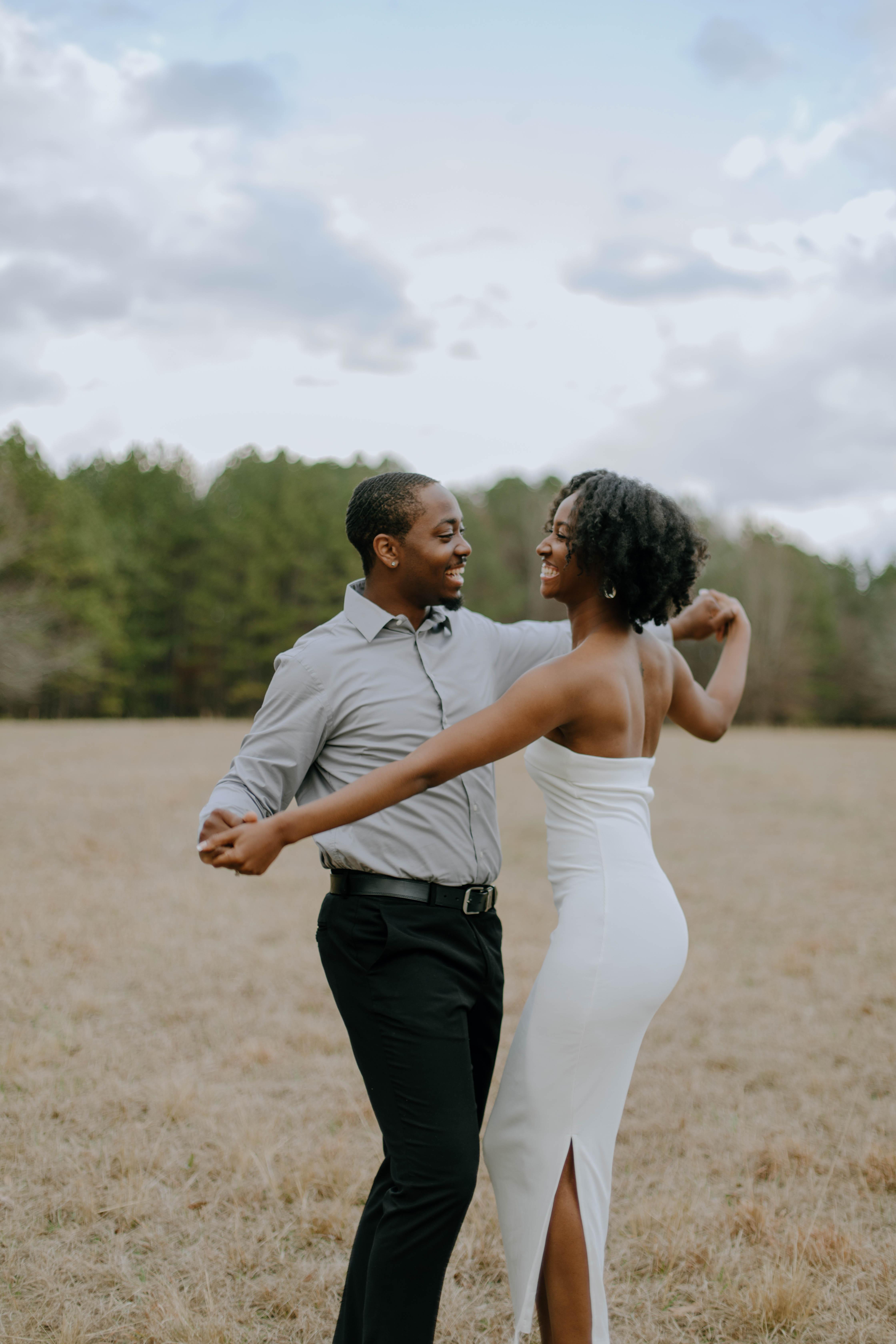 The Wedding Website of Piper Zellner and Desmond Lindsey