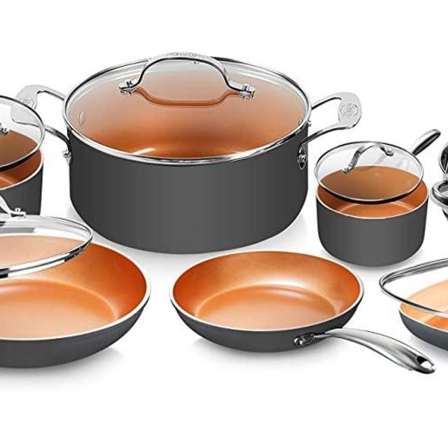 Gotham Steel Pots and Pans Set 12 Piece Cookware Set with Ultra Nonstick Ceramic Coating by Chef Daniel Green, 100% PFOA Free, Stay Cool Handles, Metal Utensil & Dishwasher Safe - 2020 Edition