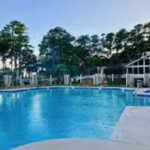 Melrose Beach Club & Pool