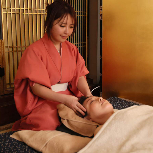 Traditional Japanese massage for two