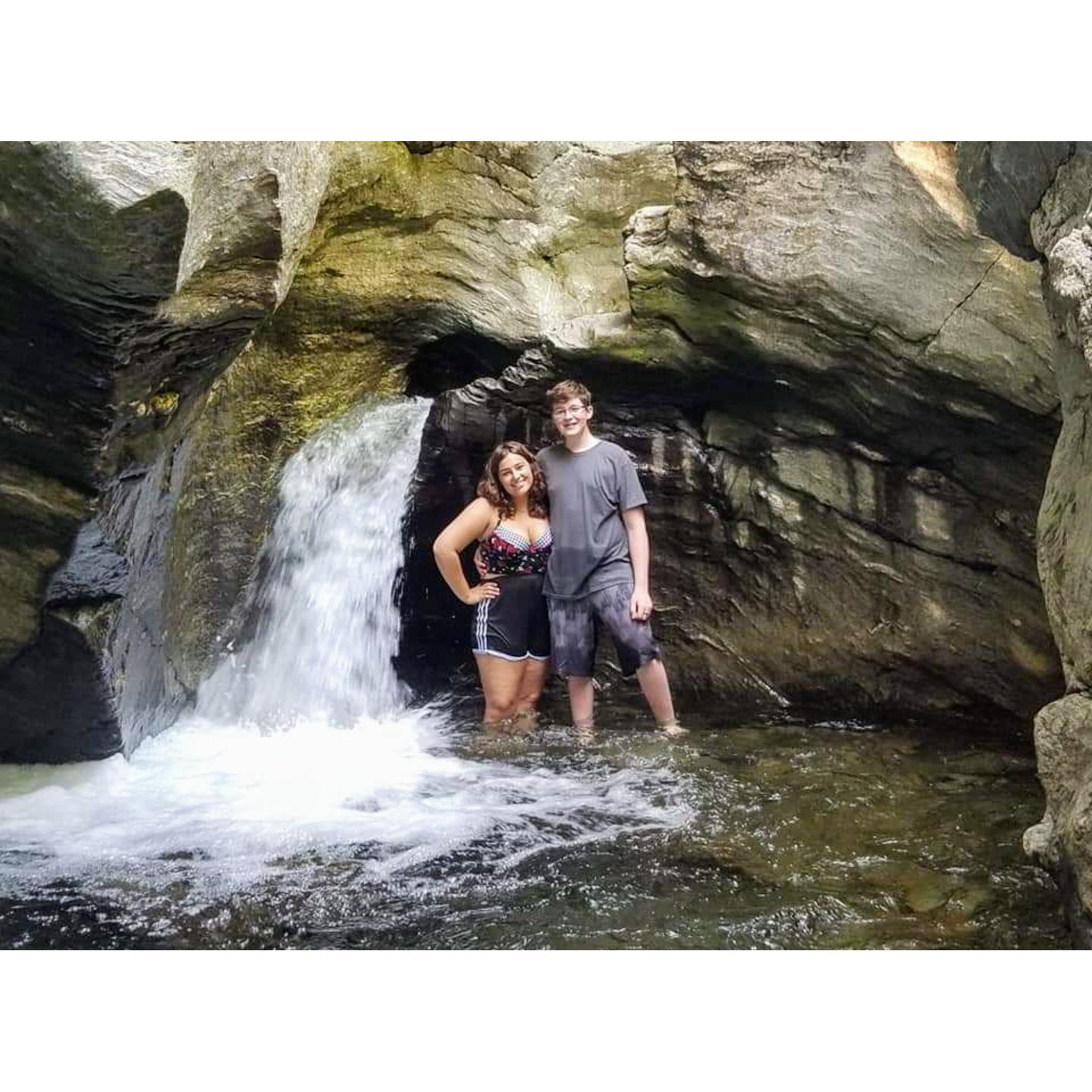 After taking this photo, we hiked to the top of the waterfall and decided to jump into the water like the people before us. We did it wrong. Alex broke his elbow and Julia bruised her tailbone.