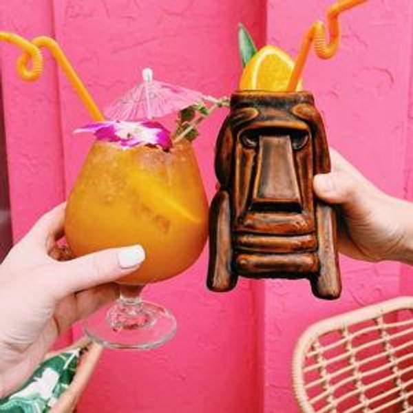 Cheers to the newlyweds 🎉 (Honeymoon Dinner & Drinks - Day 1)