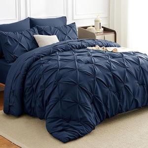 HIMEET Pintuck Bed in a Bag, 7 Pieces Queen Size Comforter Set Navy Blue, Pinch Pleat Bed in a Bag, Soft All Season Bedding Sets with Comforter, Flat Sheet, Fitted Sheet and Pillowcases & Shams