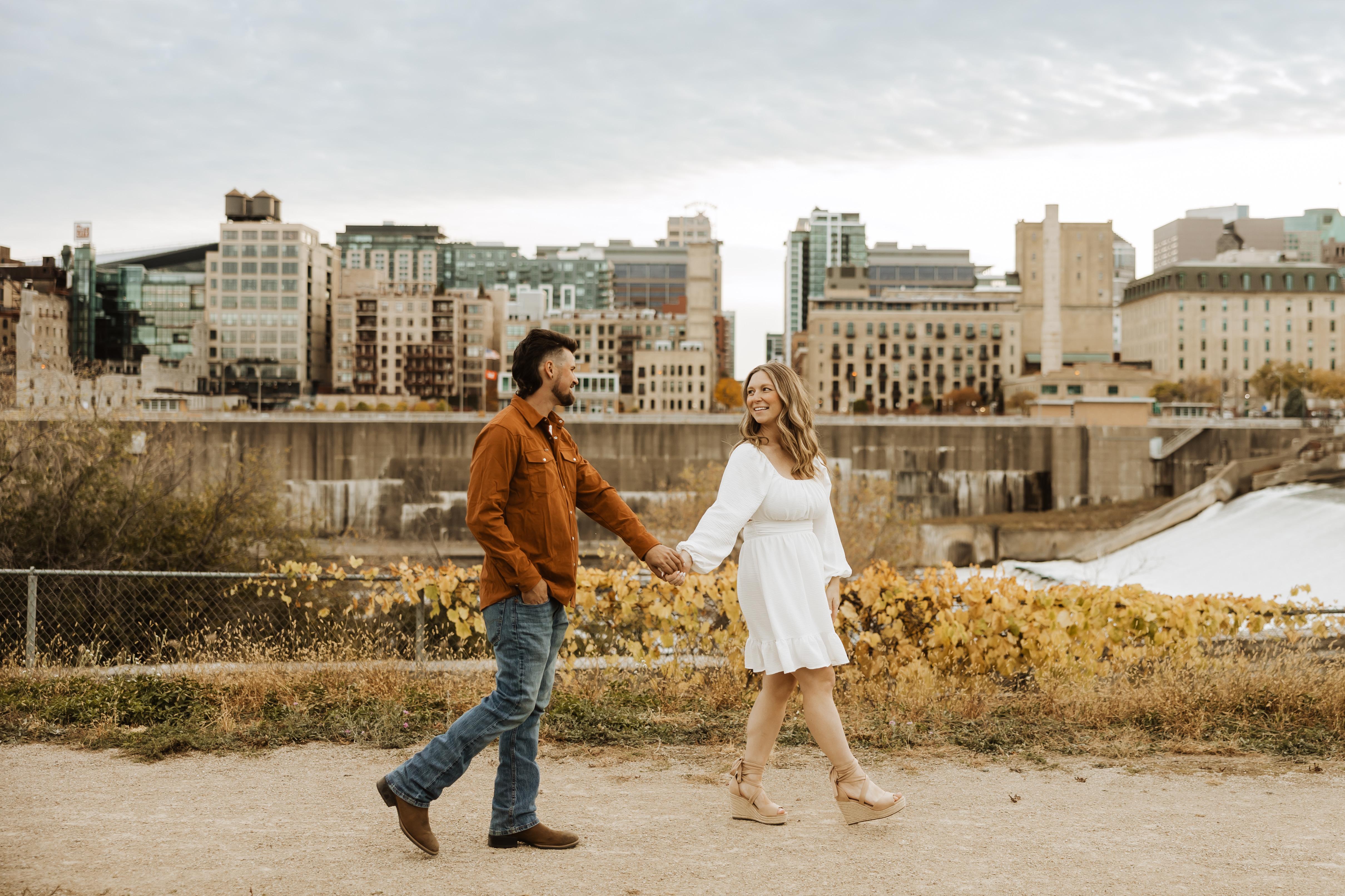 The Wedding Website of Marquelle Theis and Grant Haviland