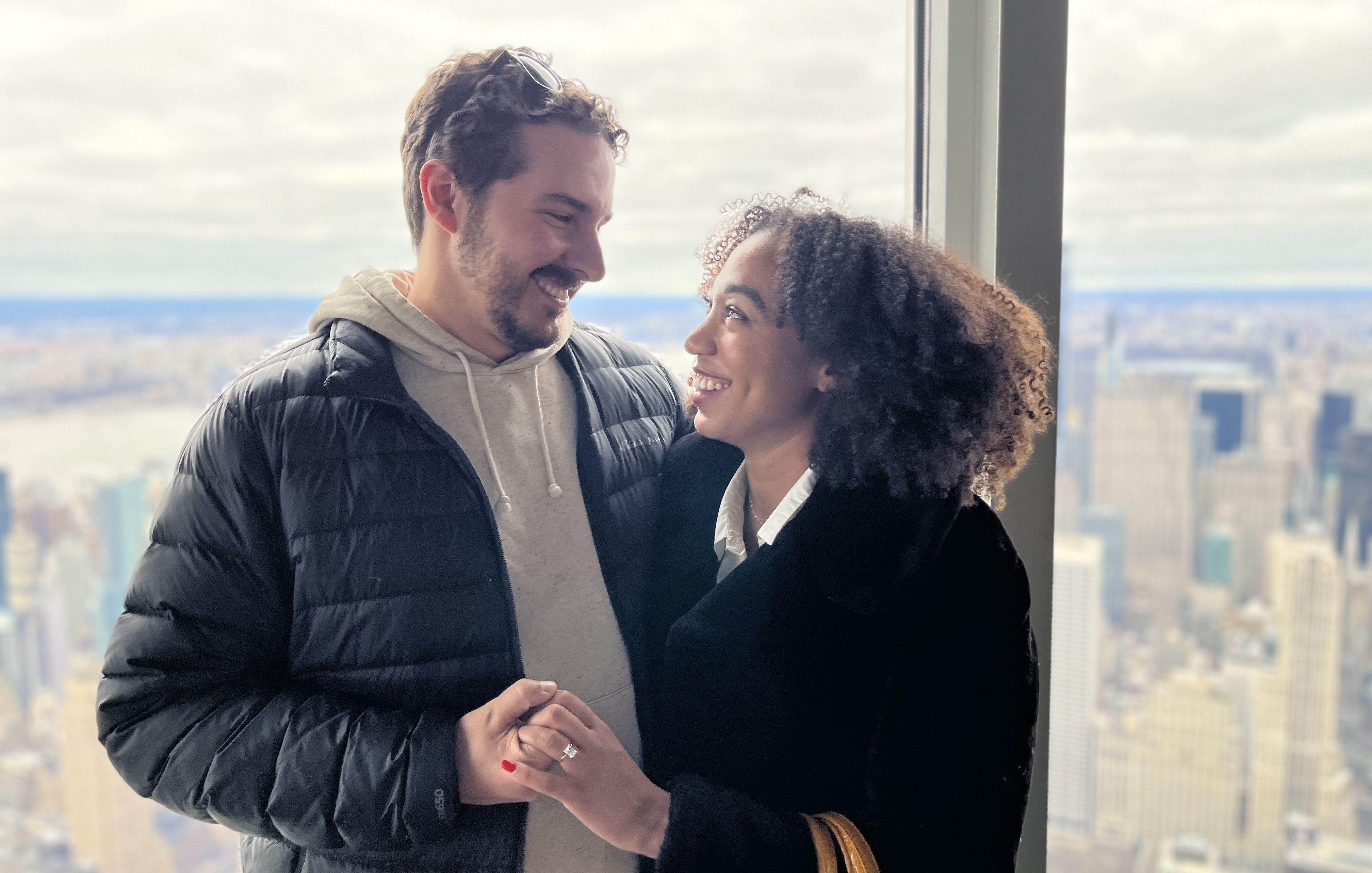 The Wedding Website of Loni Roe and Lukas Wenrick