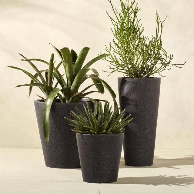 Shore polyterrazzo small black planter