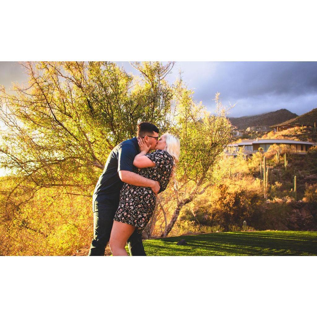 Engagement photo on the golf course!!