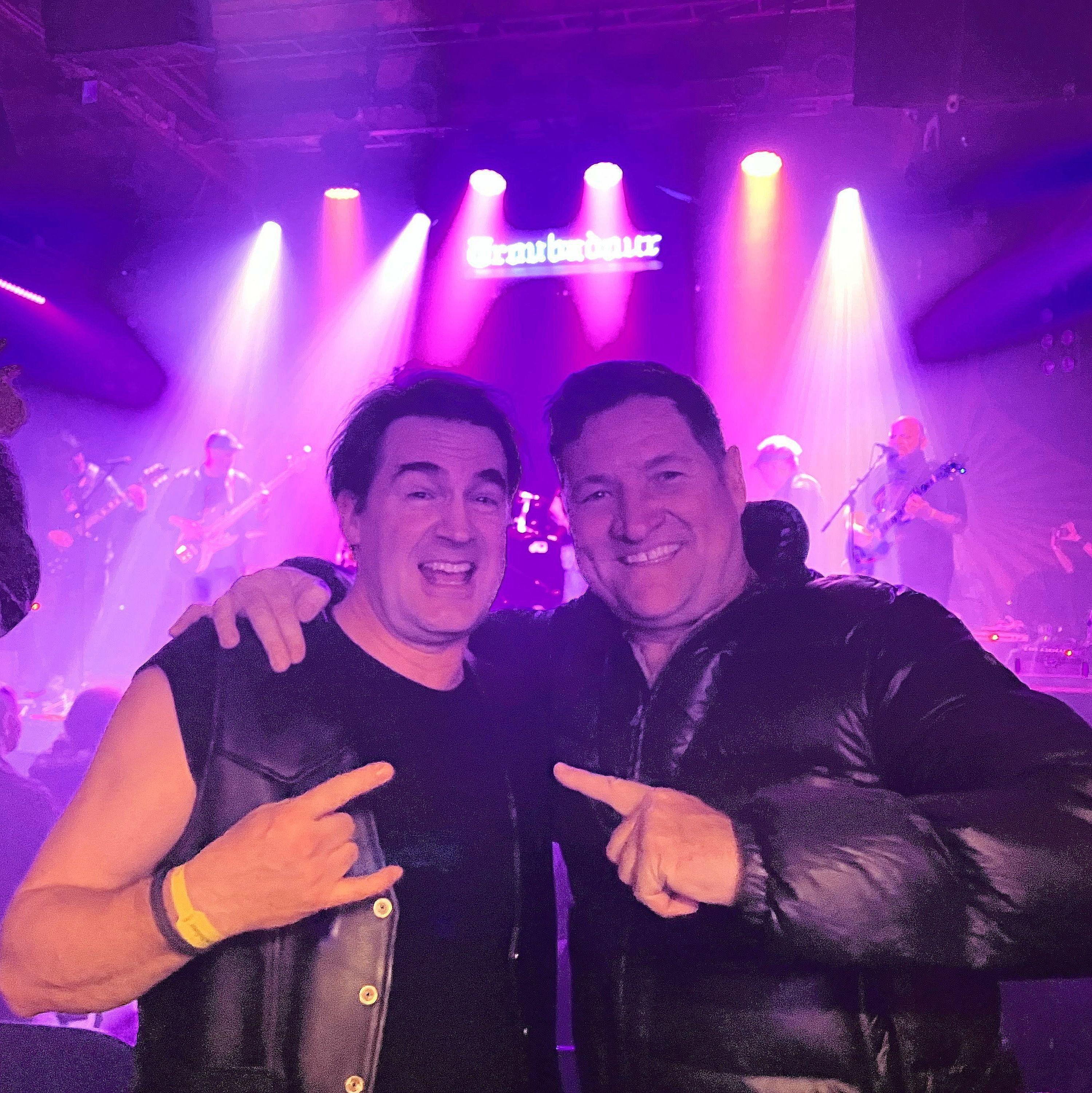 Yes Bronek was there!!! The Troubadour!!! Friends Forever!