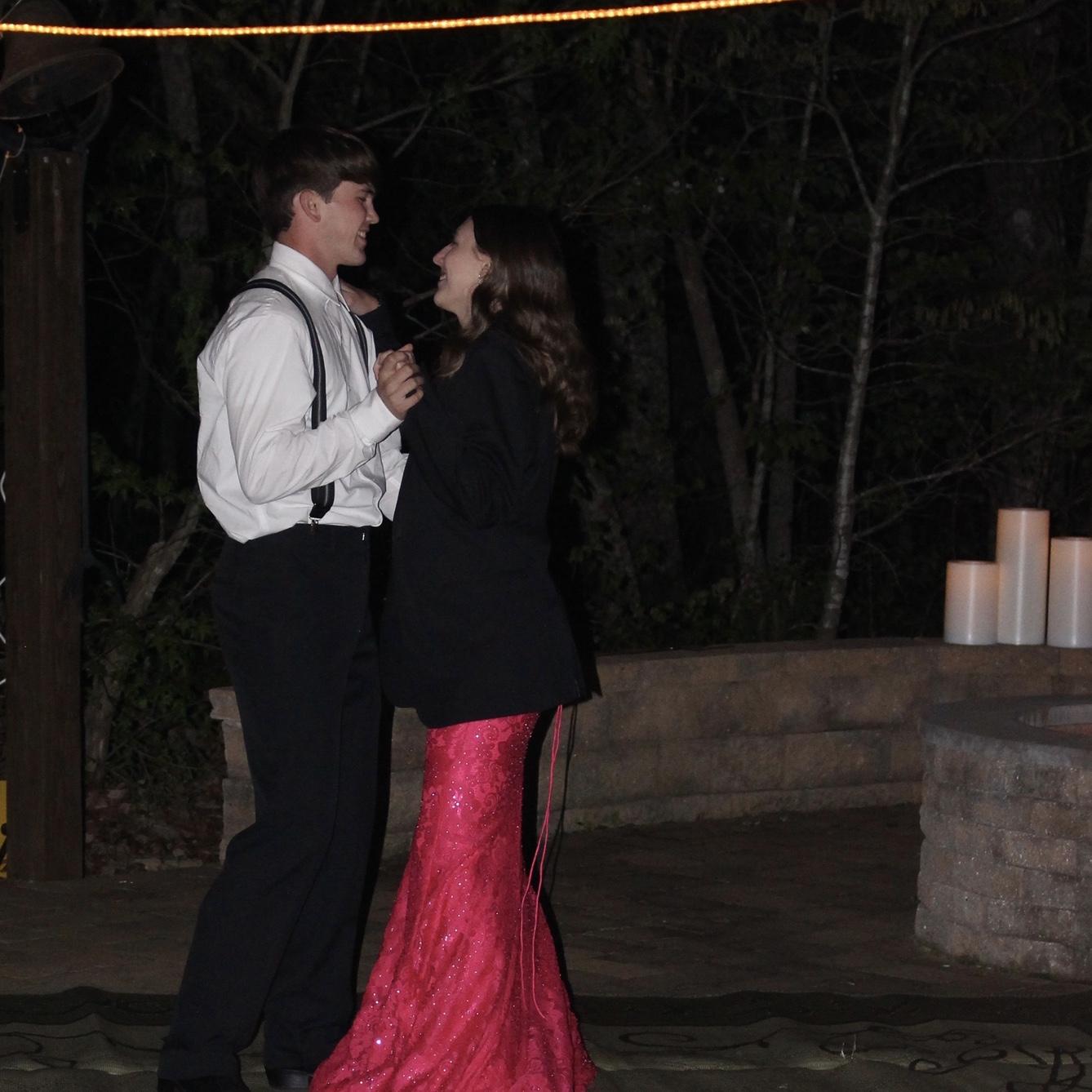 Emily’s senior (covid) year prom