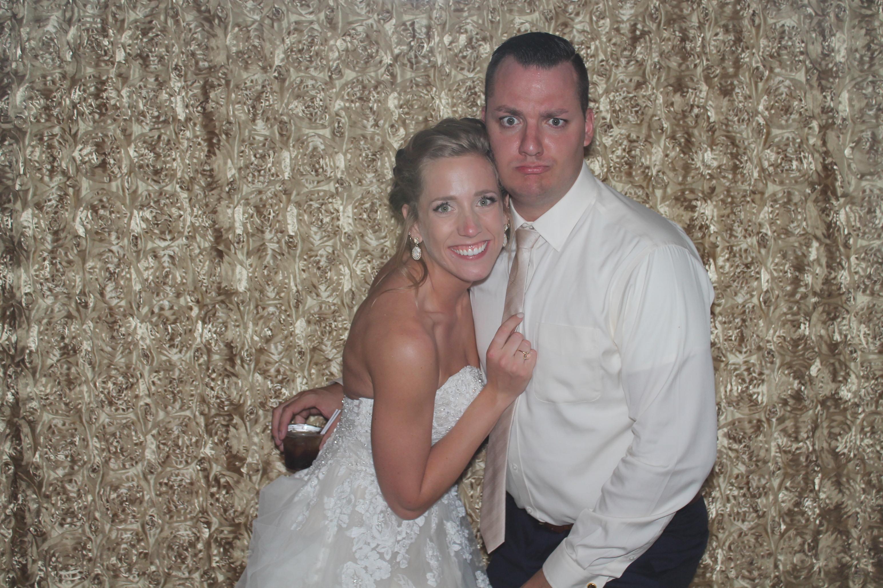 The Wedding Website of Kenna Lorenzen and Daniel Taylor