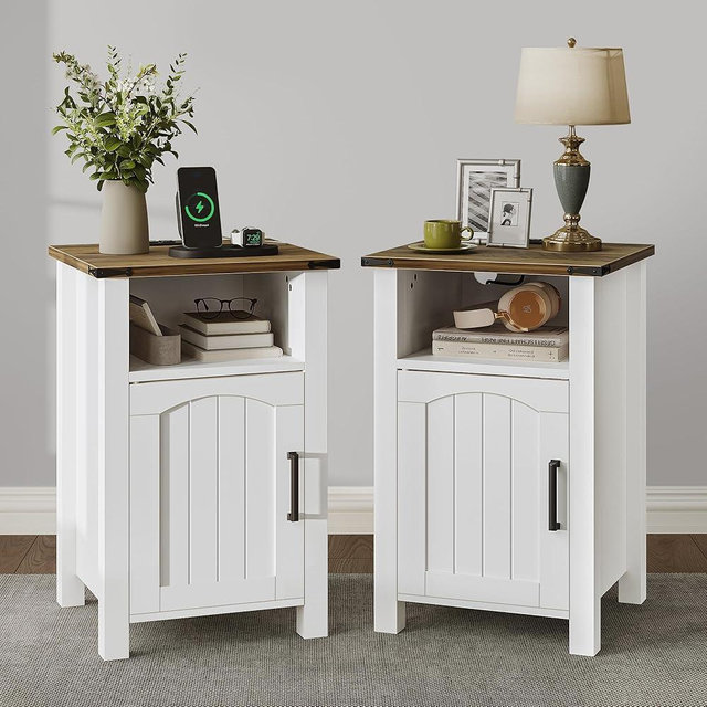 Decofy Farmhouse Nightstand with Charging Station, Set of 2, Wood Bedside Table with Storage & Open Compartment, Side End Table for Bedroom, Rustic White and Brown