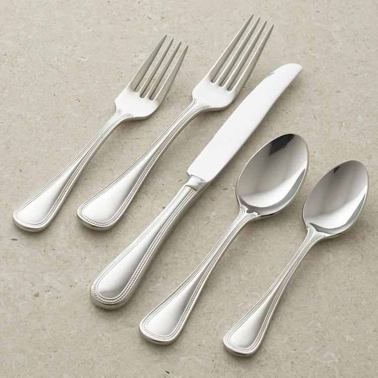 Nouveau 20-Piece Silverware Set