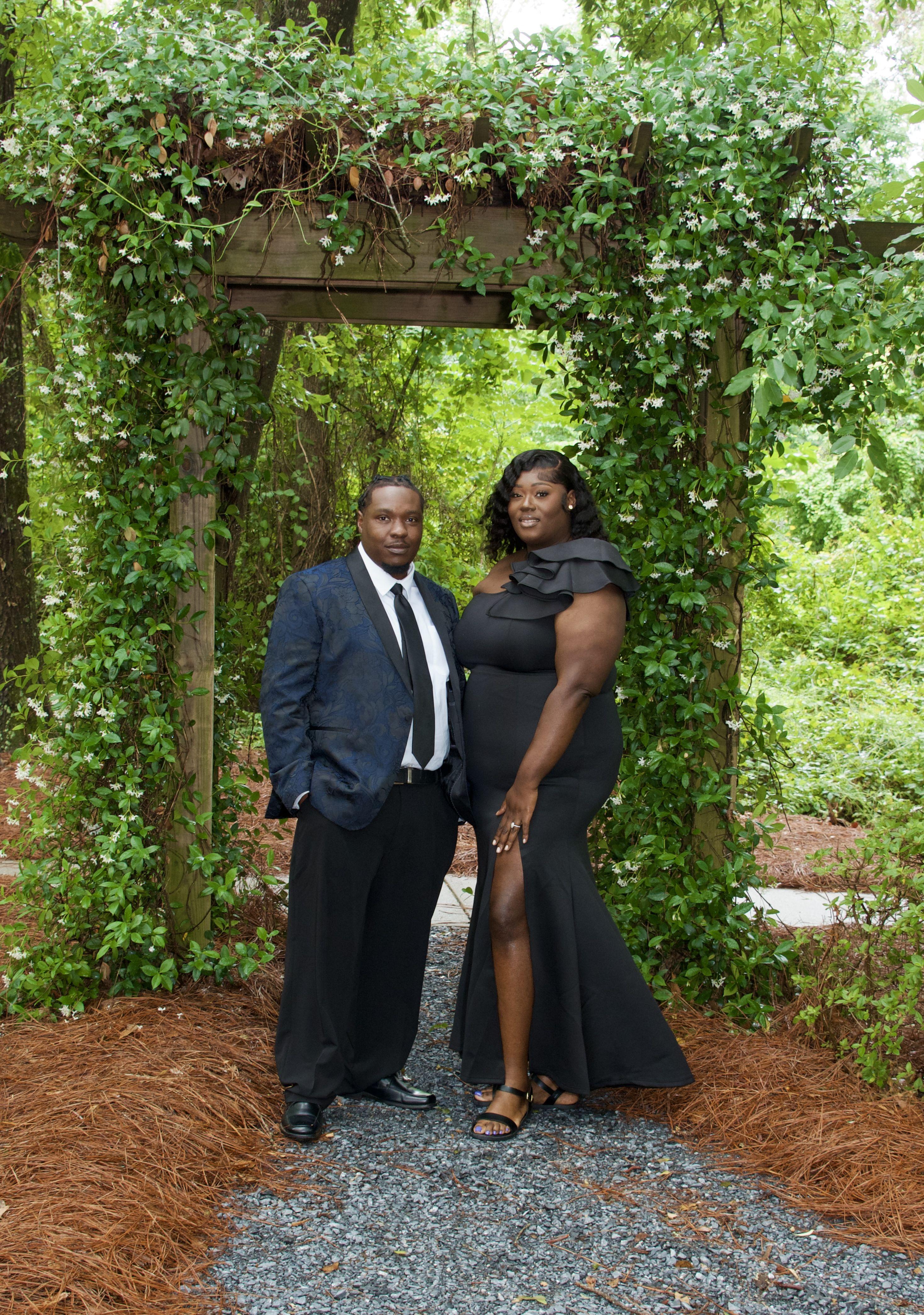 The Wedding Website of Jamekia Calhoun and Barry Powell