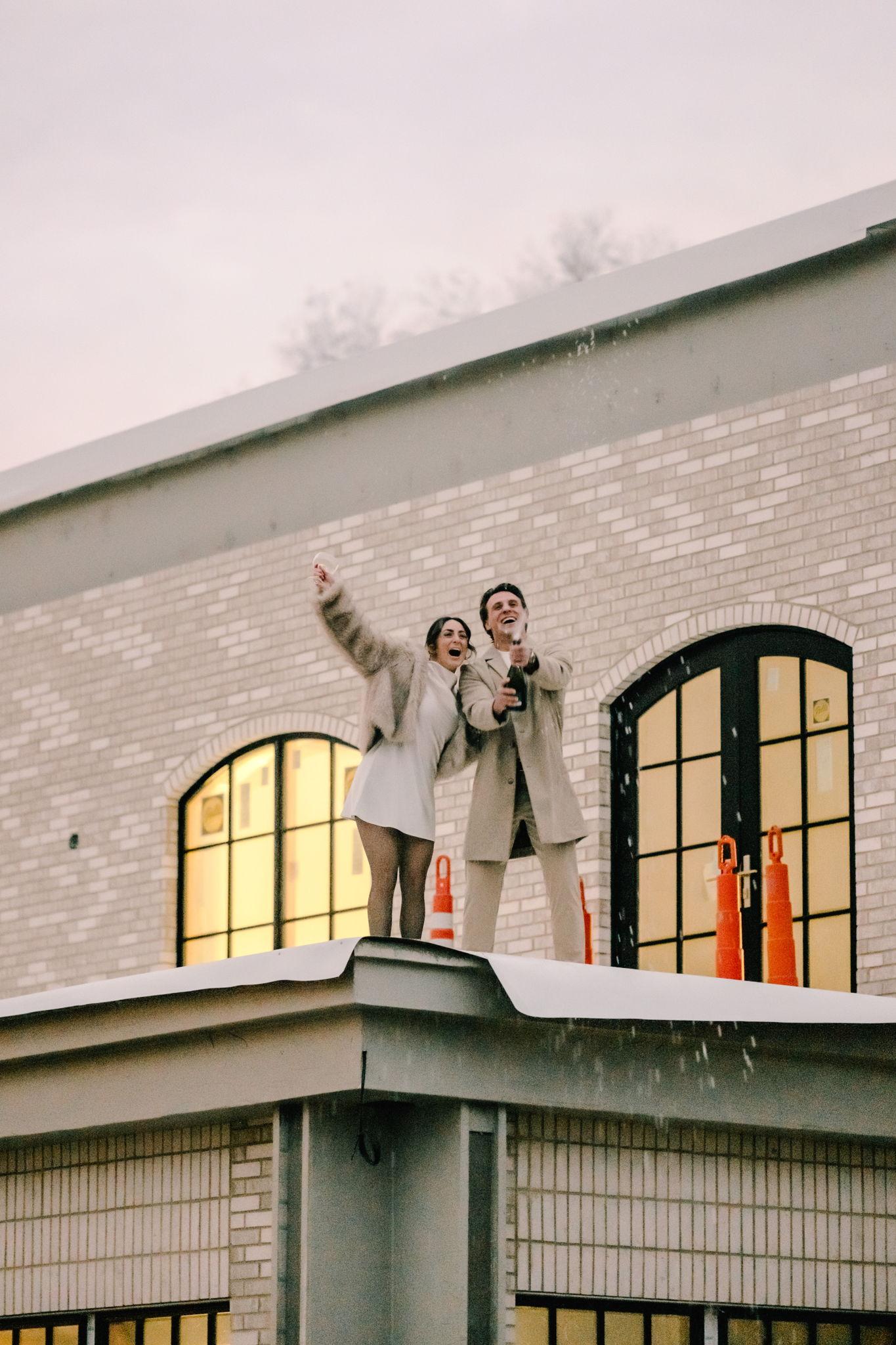 The Wedding Website of Lauren Tinkham and Ben Collis