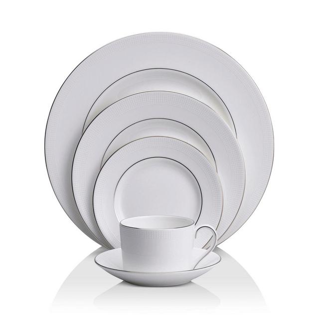 Vera Wang Wedgwood "Blanc Sur Blanc" 5 Piece Place Setting