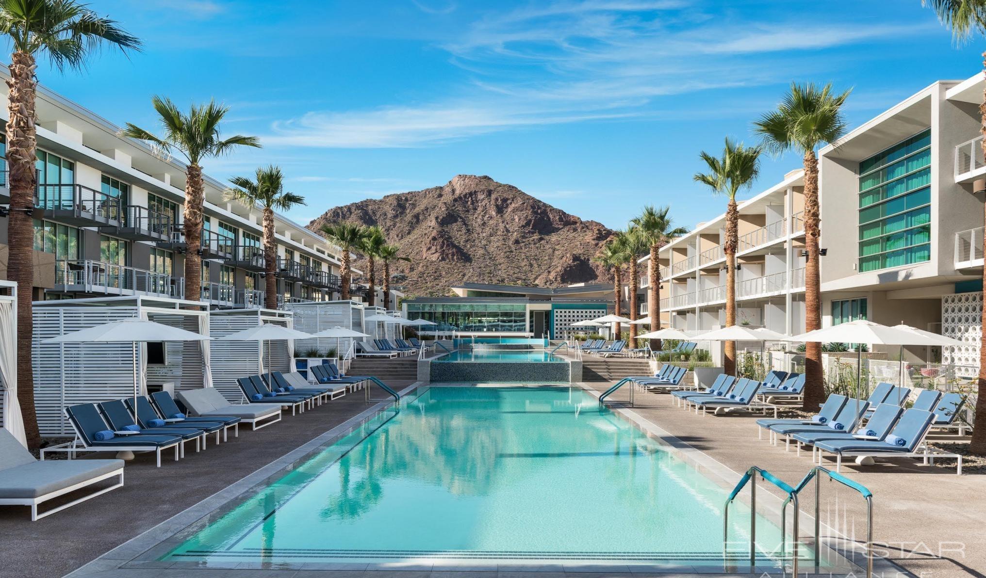 The Wedding Website of Lyndsay Allen and CJ Picerni