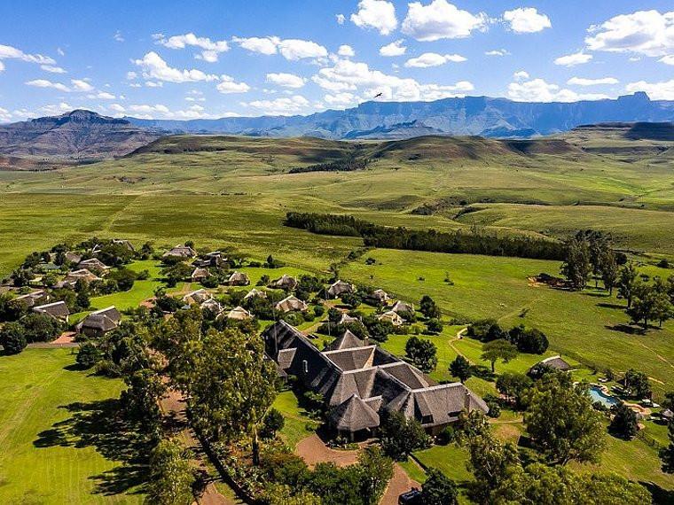 The Wedding Website of Pascale Huart and Daniel Coetsee