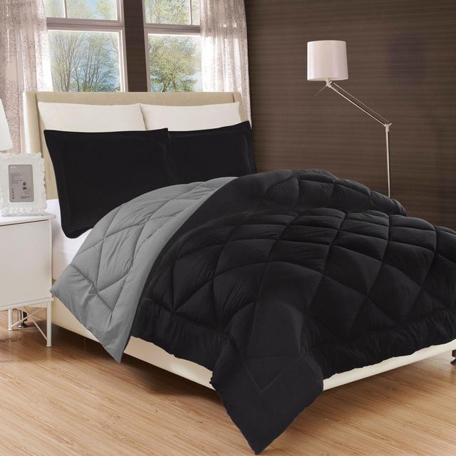 Luxury All Season Reversible 3-Piece King Comforter Set in Black/Grey