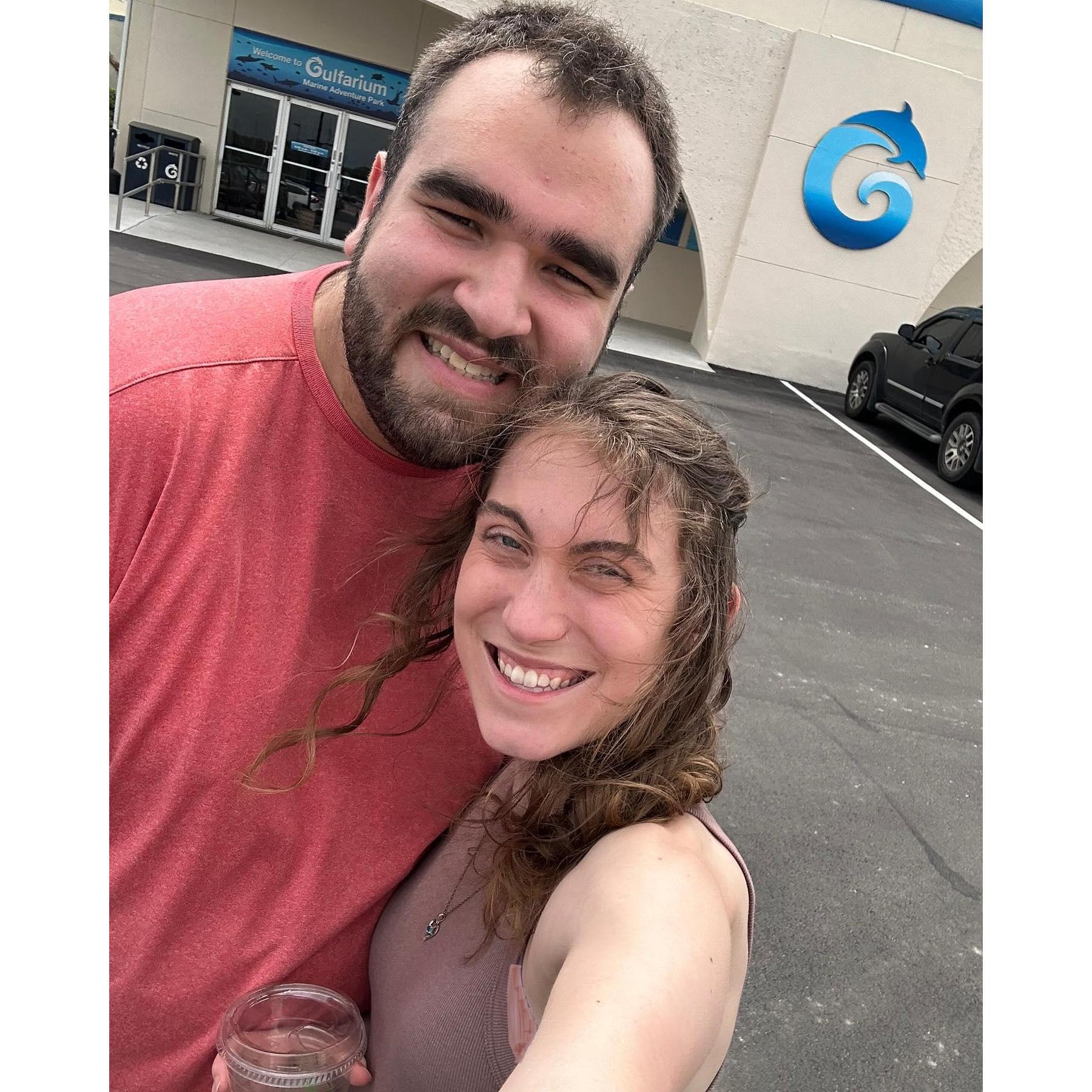 We love going to the Gulfarium!