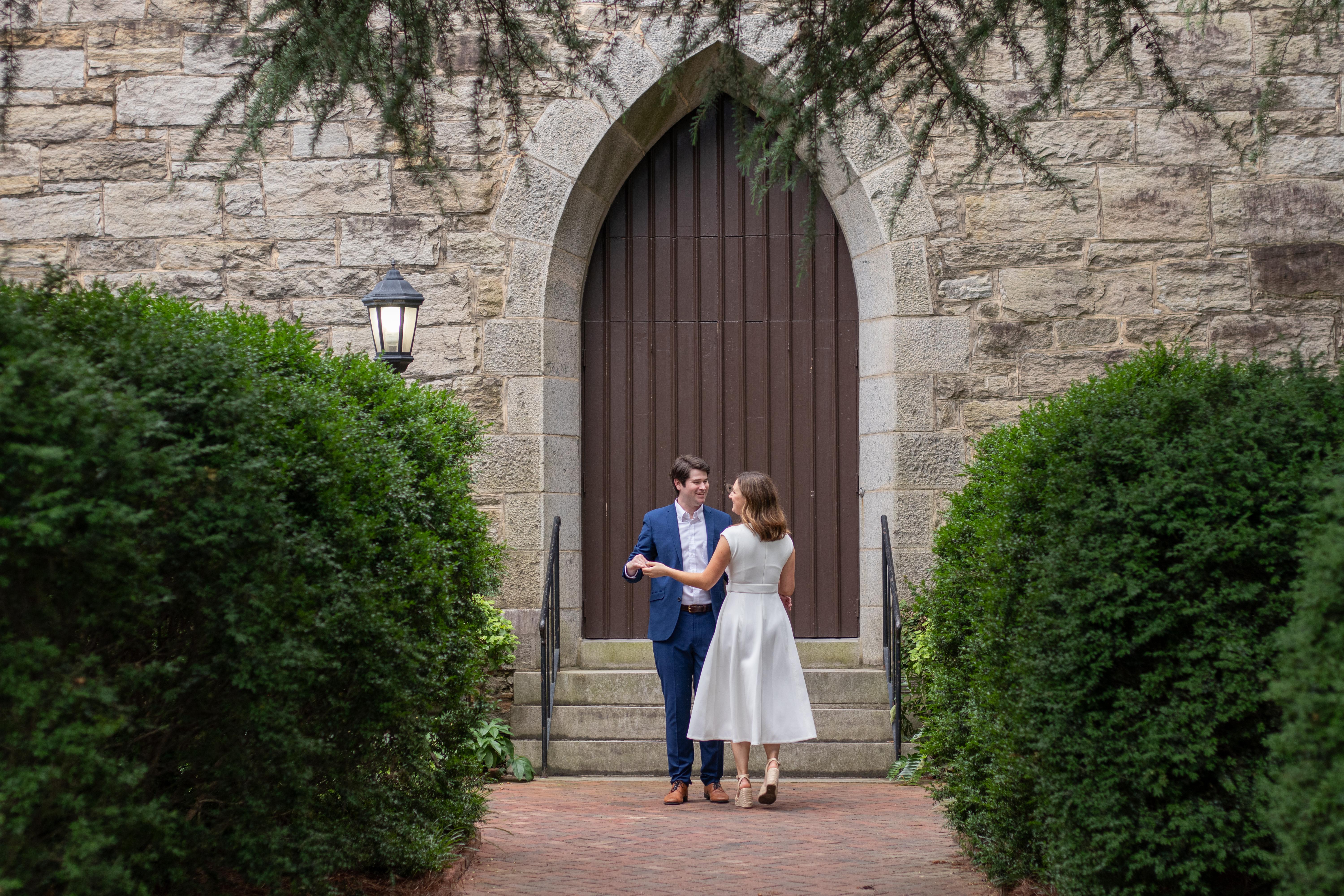 The Wedding Website of Alex Koonce and Claire Thompson