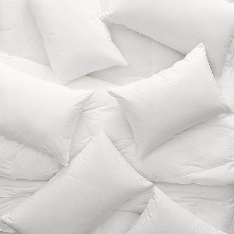 3 Ways to Fluff a Pillow & Why You Should Do So - Boll & Branch