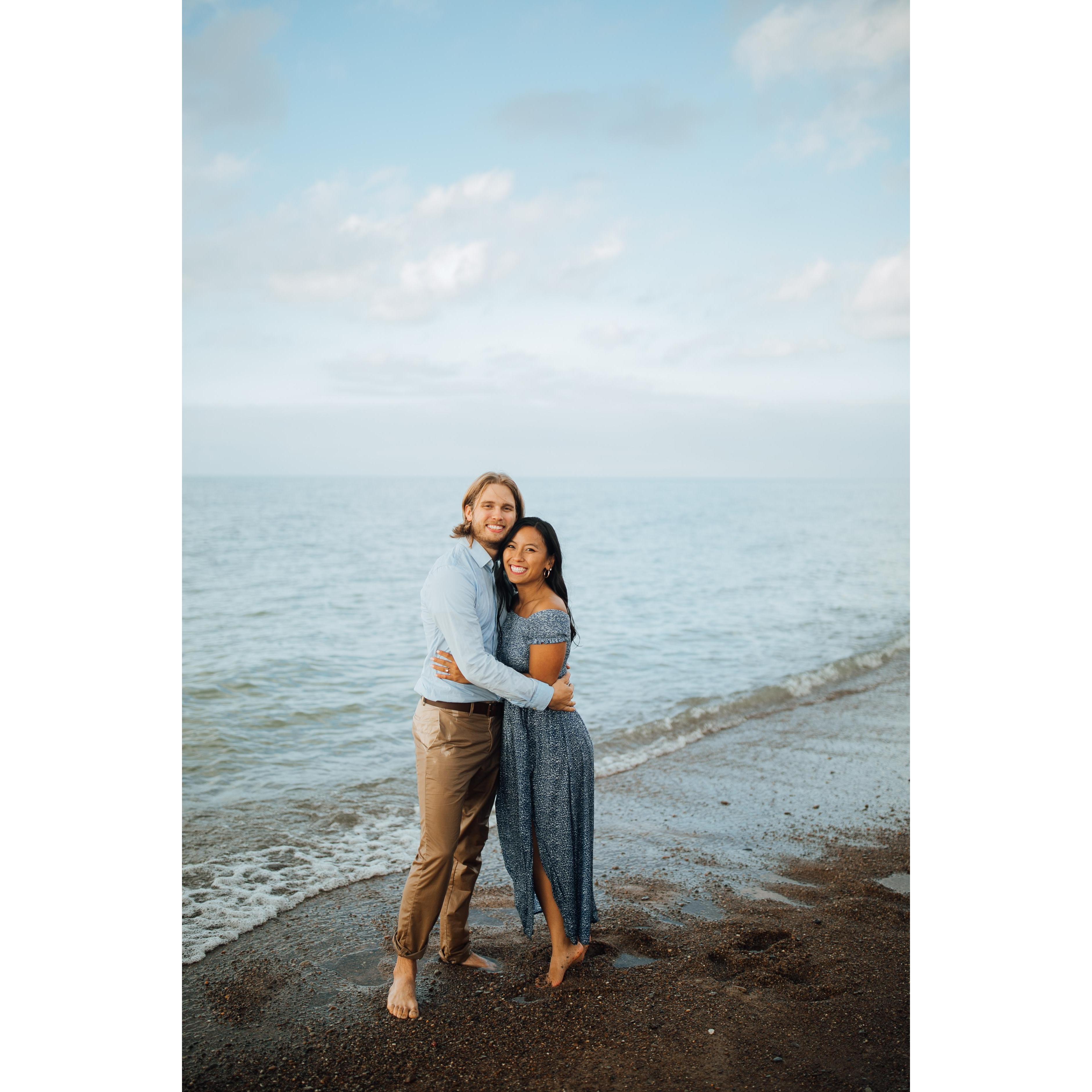 Engagement pictures at the Indiana Dunes National Park! Photos by @TaylorJ