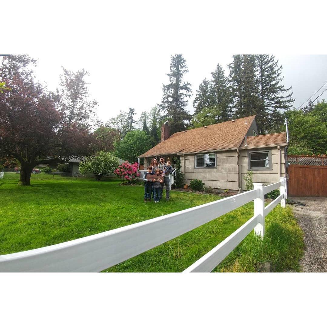 Establishing the new homestead: officially home owners!