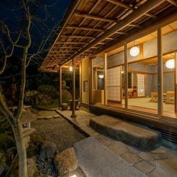 Honeymoon Accommodations