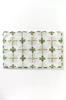 Daisy Tile Bath Mat