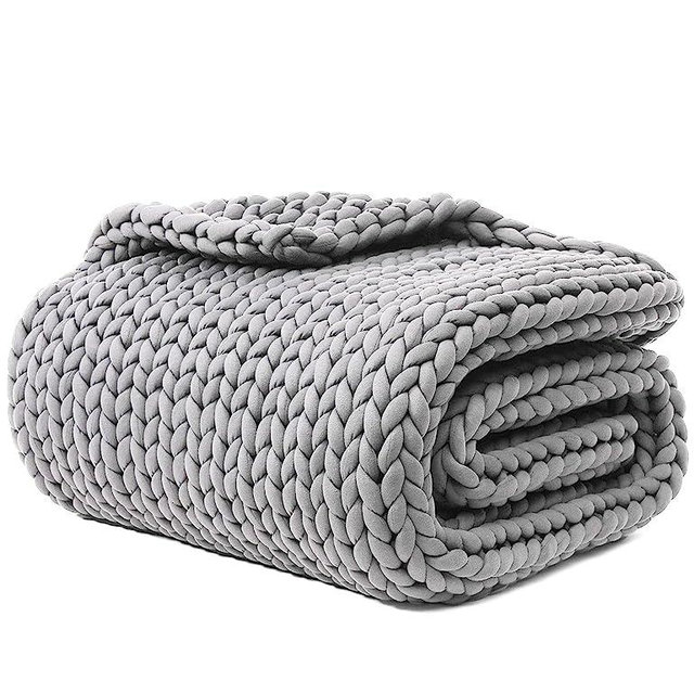 YnM Knitted Weighted Blanket, Hand Made Chunky Knit Weighted Throw Blanket for Sleep, Stress or Home Décor (Silver Grey, 50"x60" 10lbs)